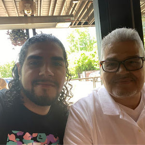 Meet your Posher, Carlos